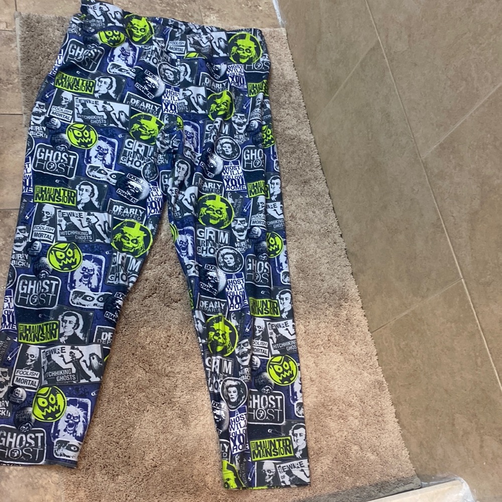 Cool Disney’s Haunted Mansion Capri leggings